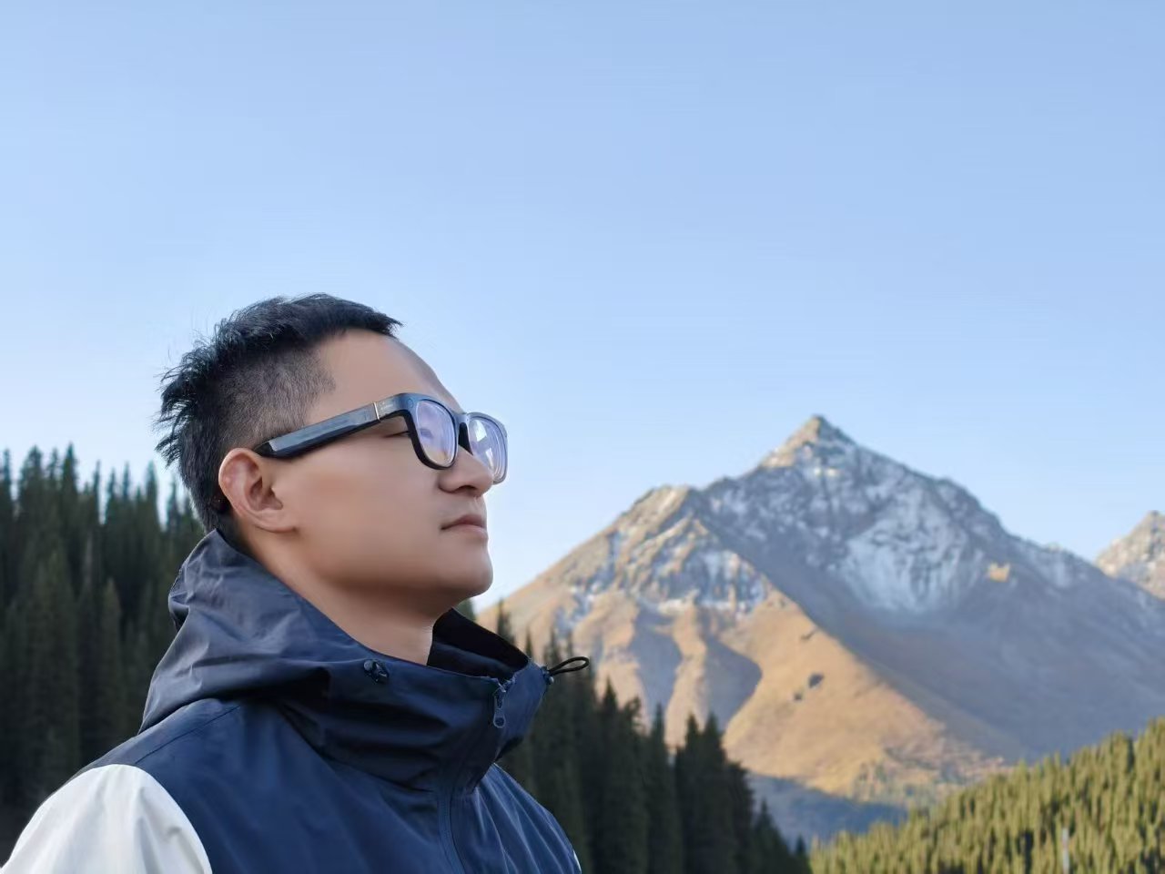 麦一联盟创始人邱阳真实照片